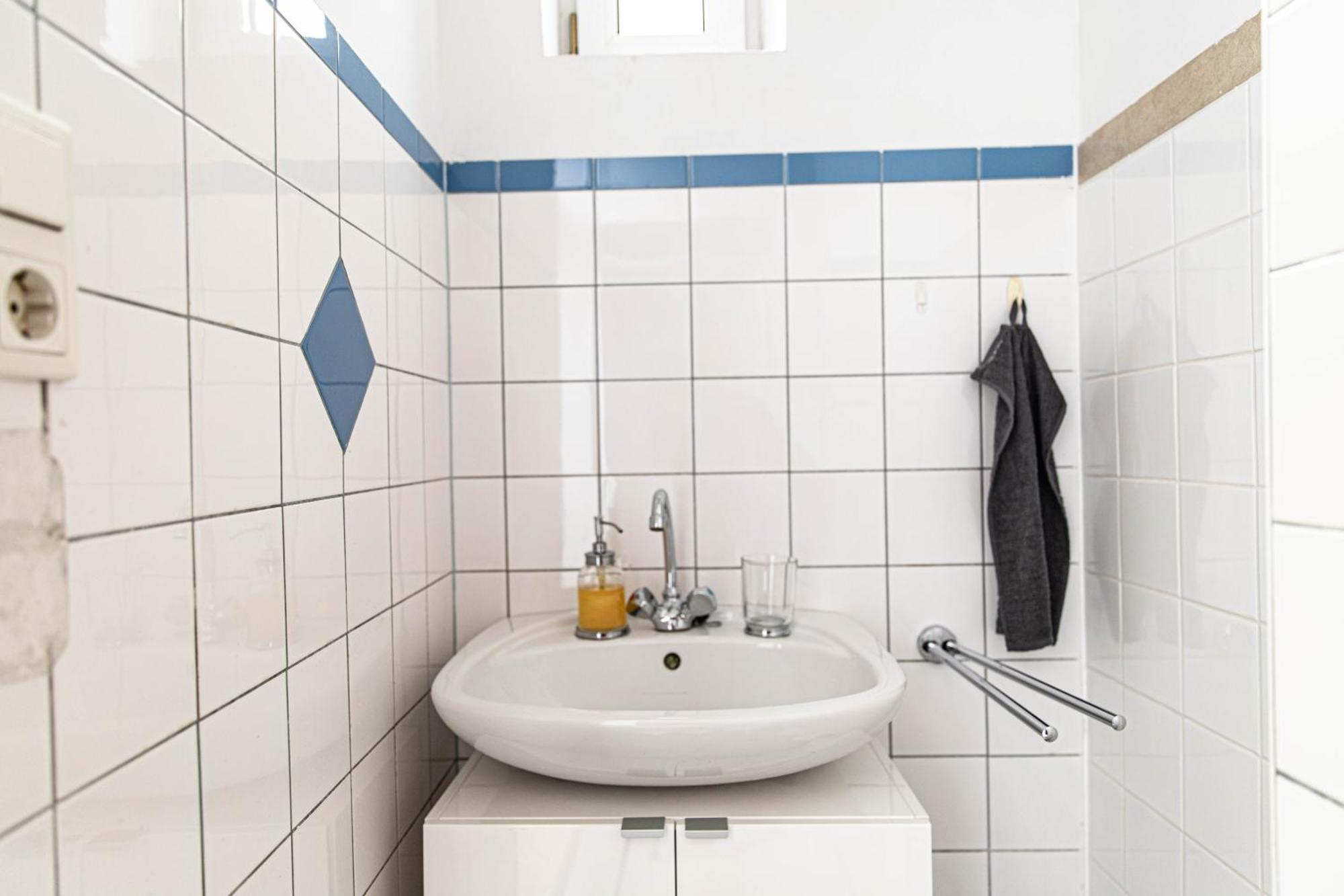 Spacious Apartment, 3 Min To U1 Reumannplatz Wenen Buitenkant foto