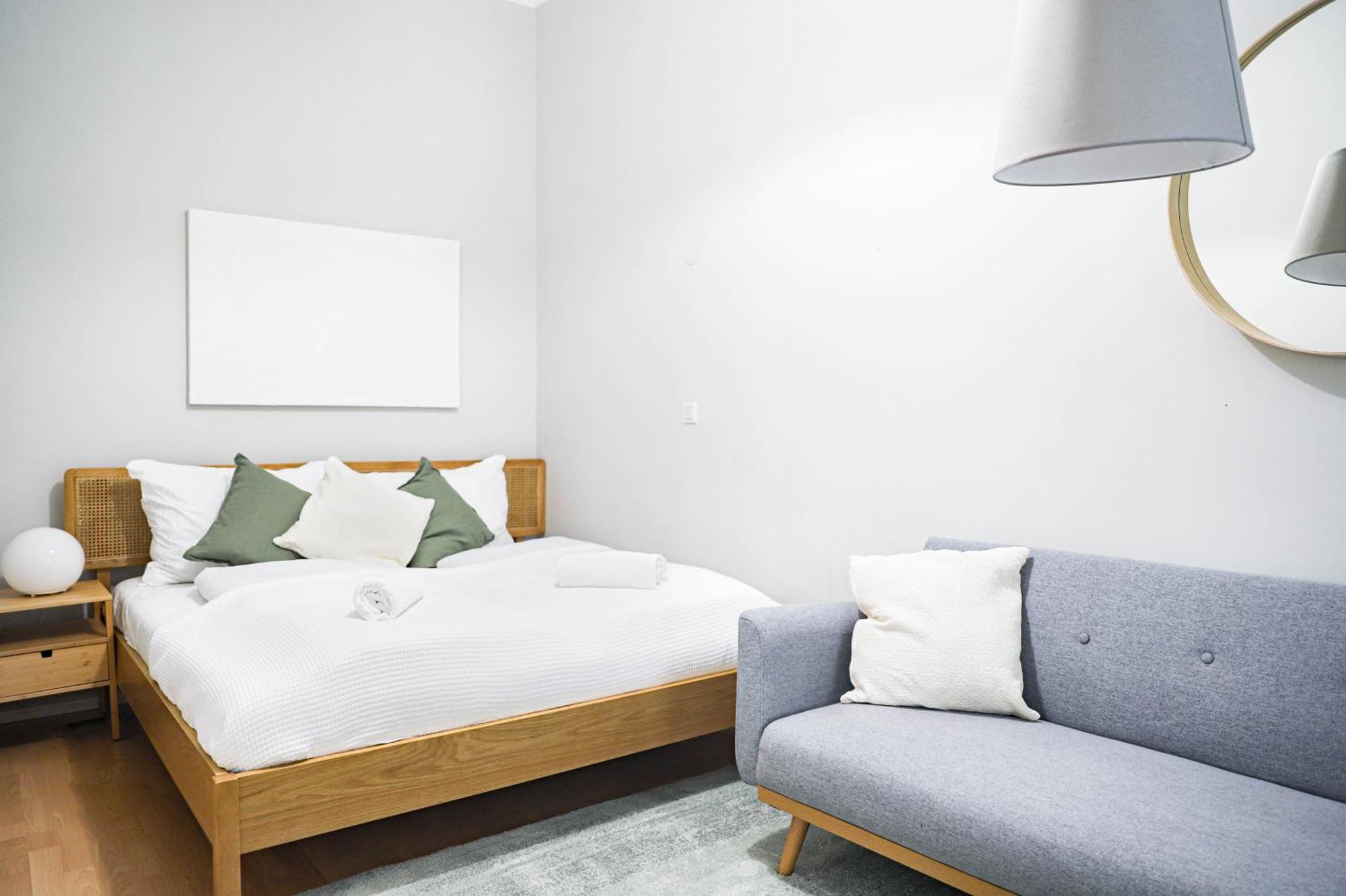 Spacious Apartment, 3 Min To U1 Reumannplatz Wenen Buitenkant foto